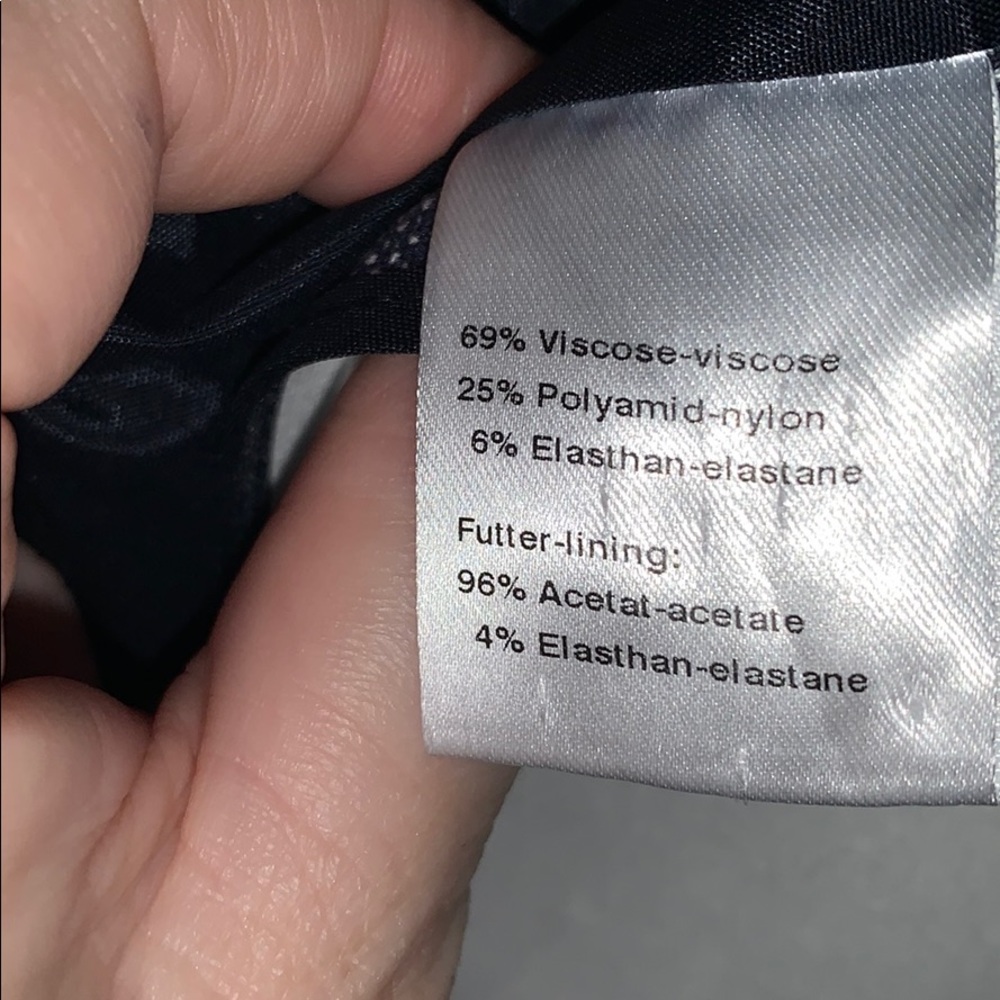 Women's Gray Textured Button-Front Jacket - Picture 10 of 16